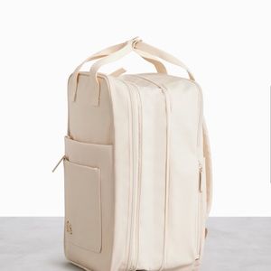 BÉIS / Beis : Beige Expandable Backpack NWT